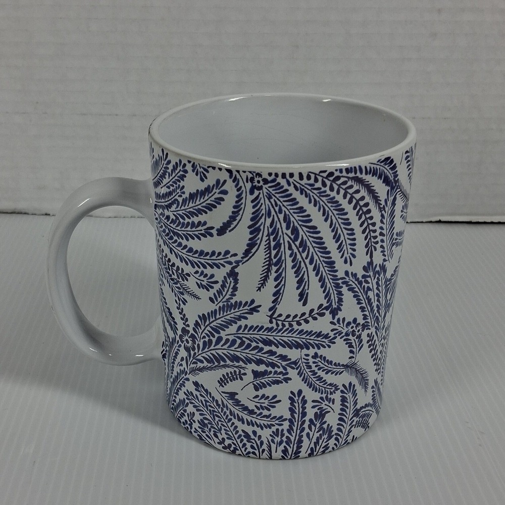 Tommy Bahama Purple White Botanical Fern Floral Ceramic Coffee Mug Cup READ